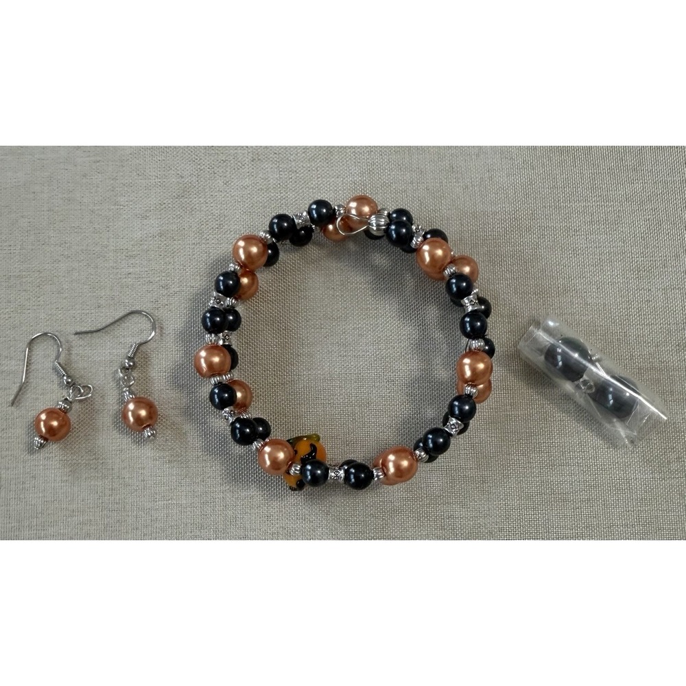 Halloween Pumpkin Beaded Bracelet Earrings Set Orange Black Goth Fall Cute